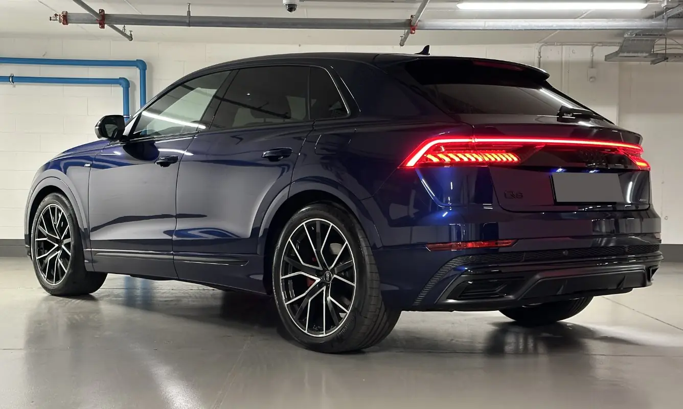 Audi Q8 55 TFSIe Sport - foto 6