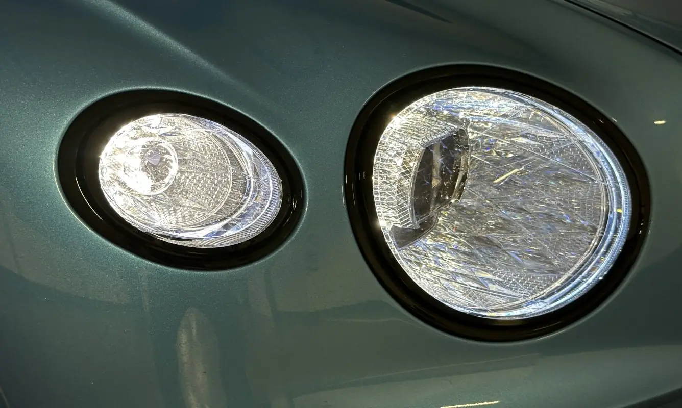 Bentley Continental GTC - foto 9