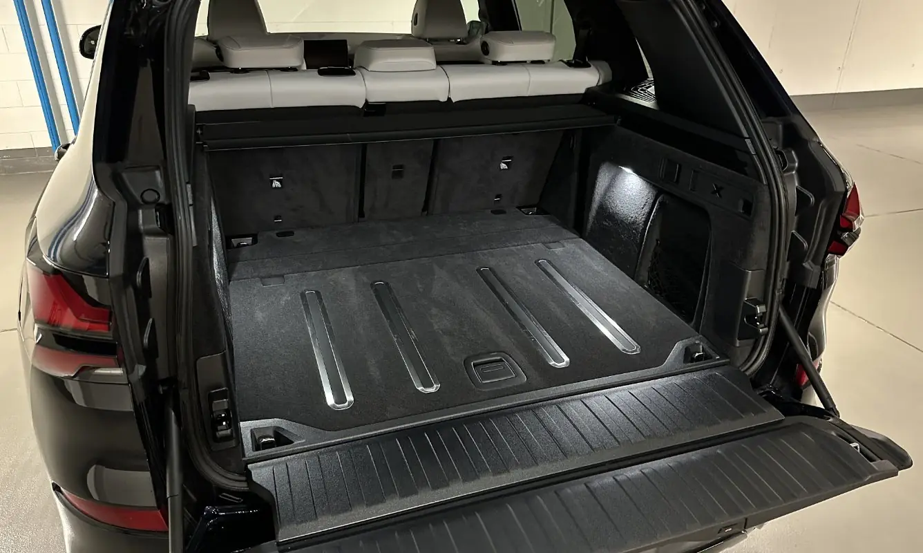 BMW X5 xDrive 30D - foto 8