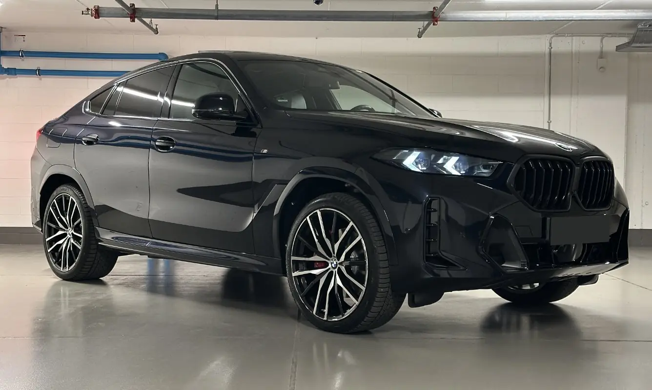 BMW X6 30d xDrive Msport a noleggio a Milano