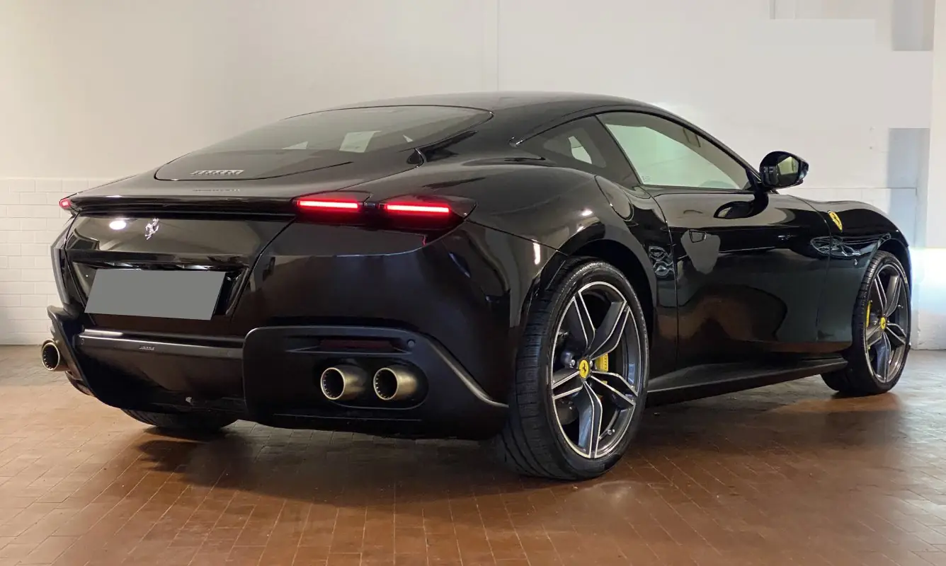 Ferrari Roma - foto 3