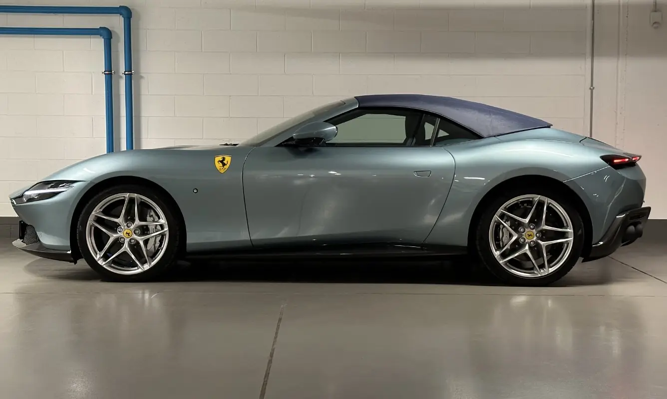 Ferrari Roma Spider - foto 6