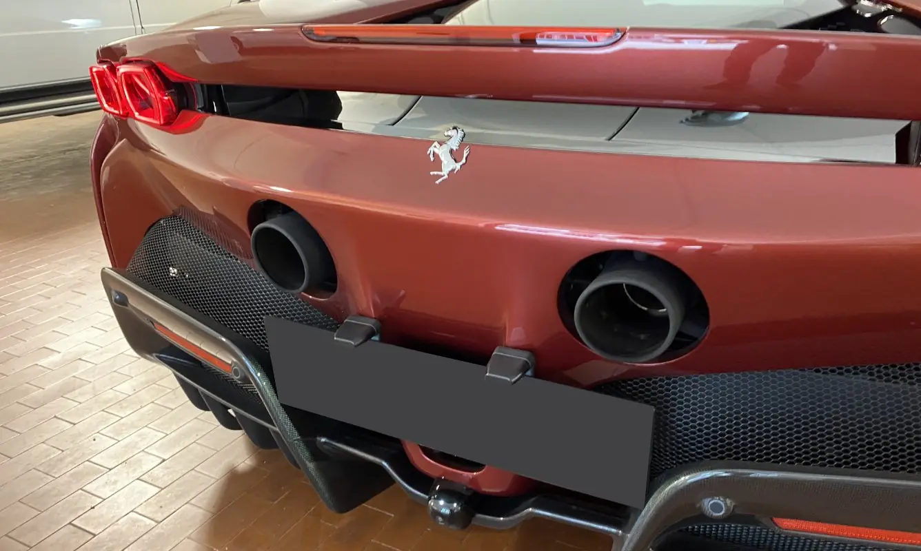 Ferrari SF90 Stradale - foto 8