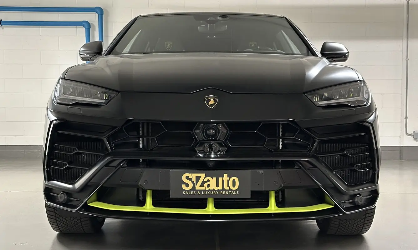 Lamborghini Urus - foto 1
