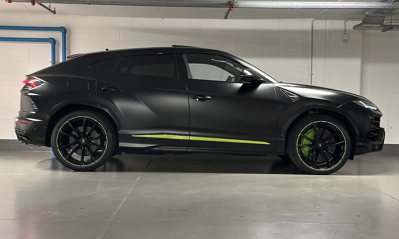 Lamborghini Urus a noleggio a Milano