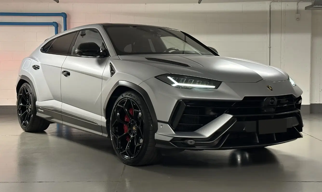 Lamborghini Urus Performante a noleggio a Milano
