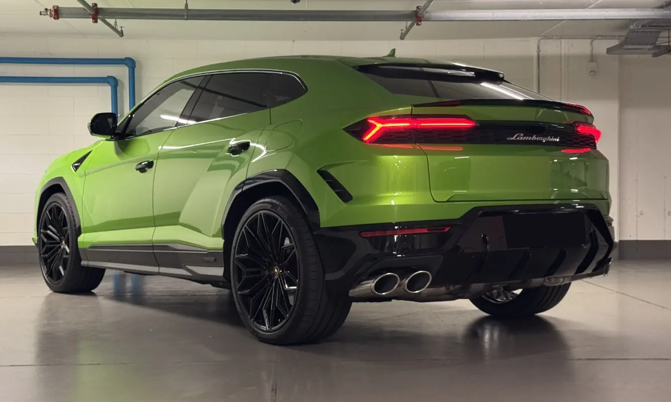 Lamborghini Urus SE - foto 5