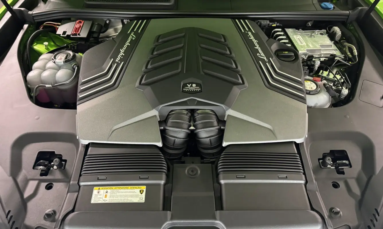 Lamborghini Urus SE - foto 8