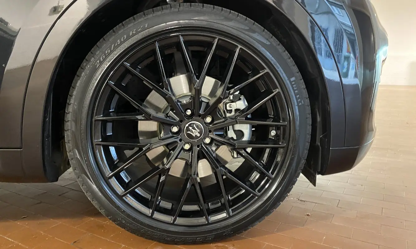 Maserati Levante GT Q4 - foto 7
