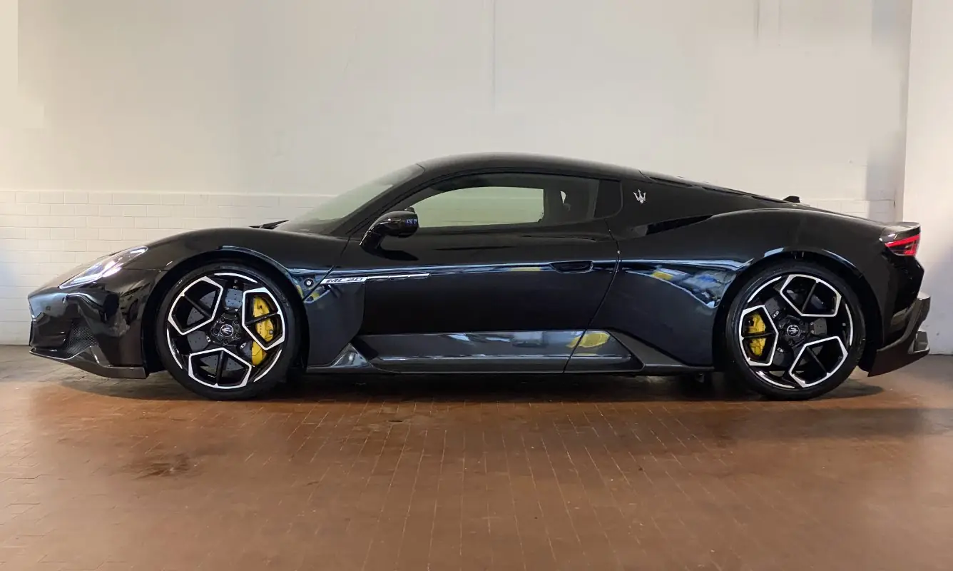 Maserati MC20 - foto 8