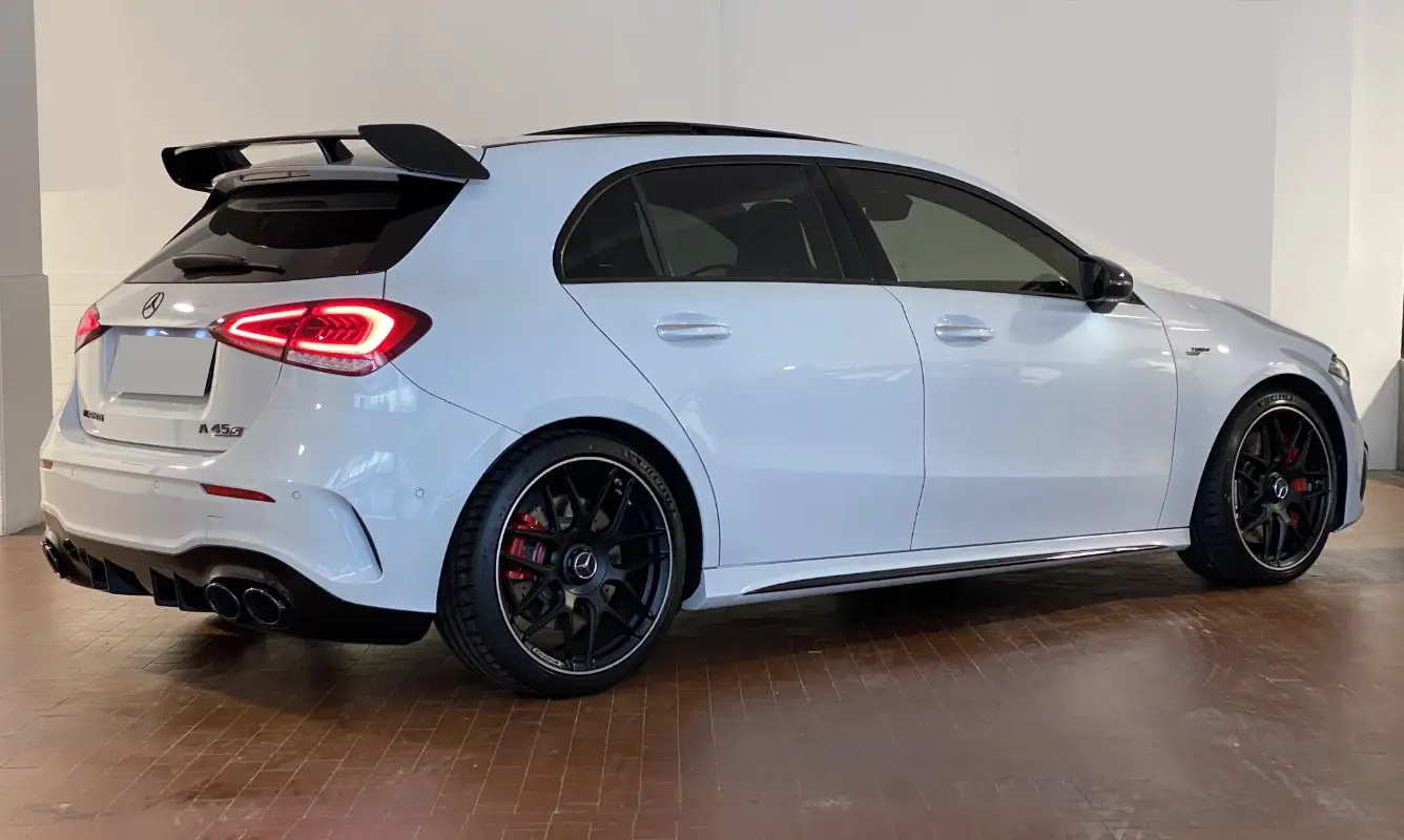 Mercedes A45S AMG - foto 3