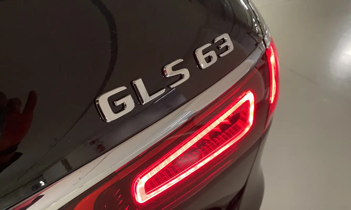 Mercedes GLS 63 AMG 4Matic+ - foto 8