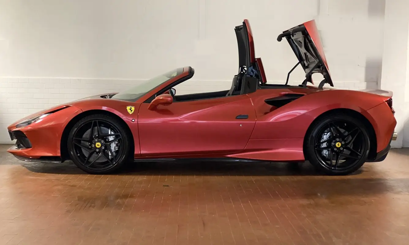 Ferrari F8 Spider - foto 7
