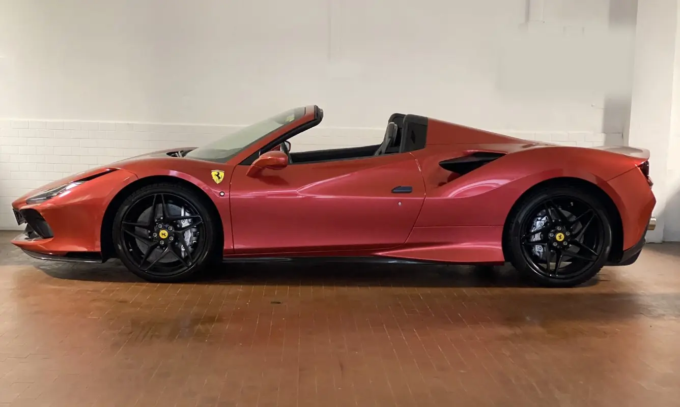 Ferrari F8 Spider - foto 8