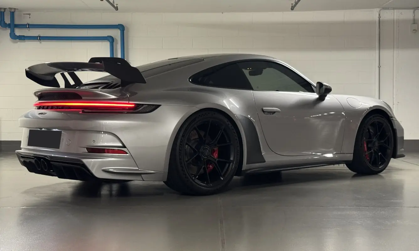 Porsche 911 992 GT3 - foto 3
